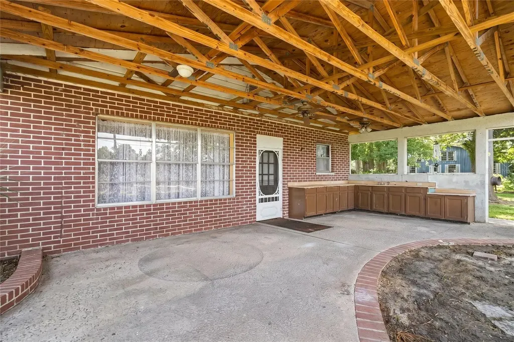 18951 SE 15th Street Williston FL 32696