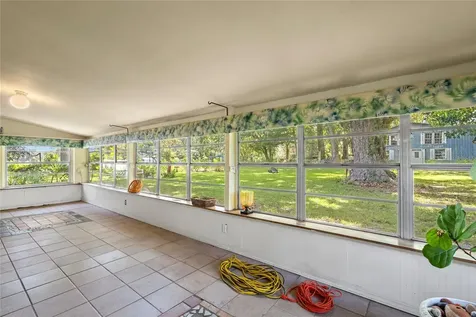 18951 SE 15th Street Williston FL 32696