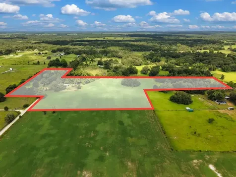 18951 SE 15th Street Williston FL 32696