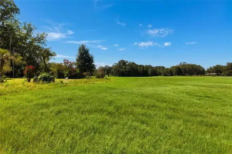 18951 SE 15th Street Williston FL 32696