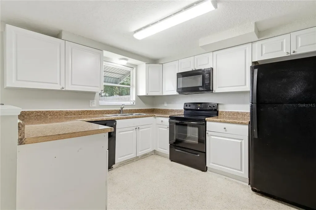 2051 Peggy Drive Holiday FL 34690