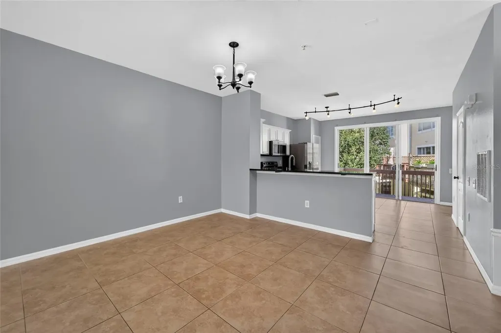3186 Bayshore Oaks Drive Tampa FL 33611