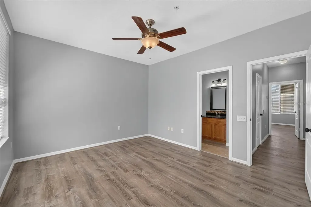 3186 Bayshore Oaks Drive Tampa FL 33611