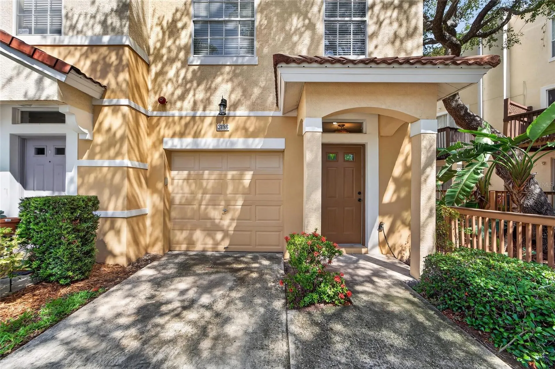 3186 Bayshore Oaks Drive Tampa FL 33611