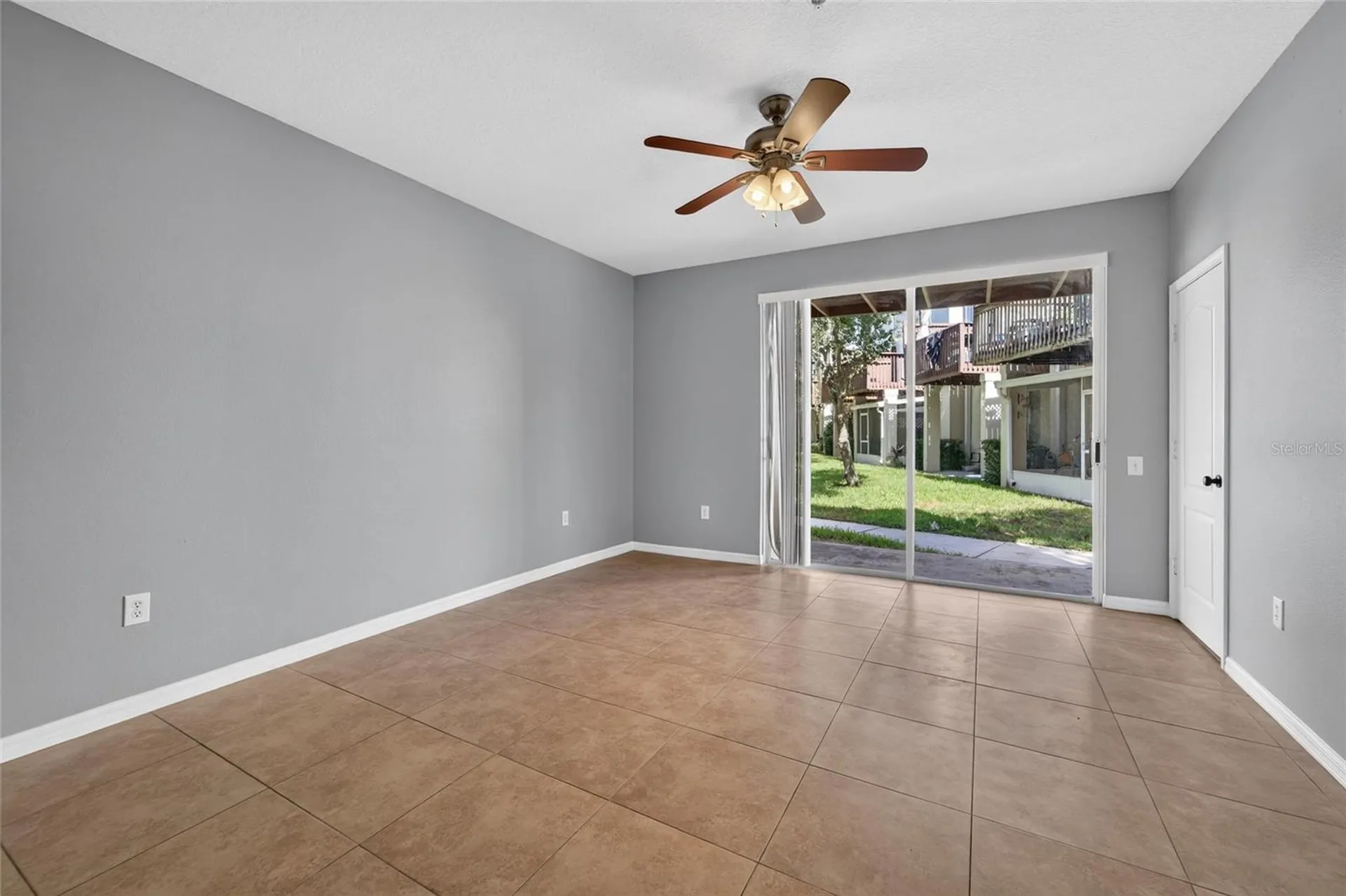 3186 Bayshore Oaks Drive Tampa FL 33611