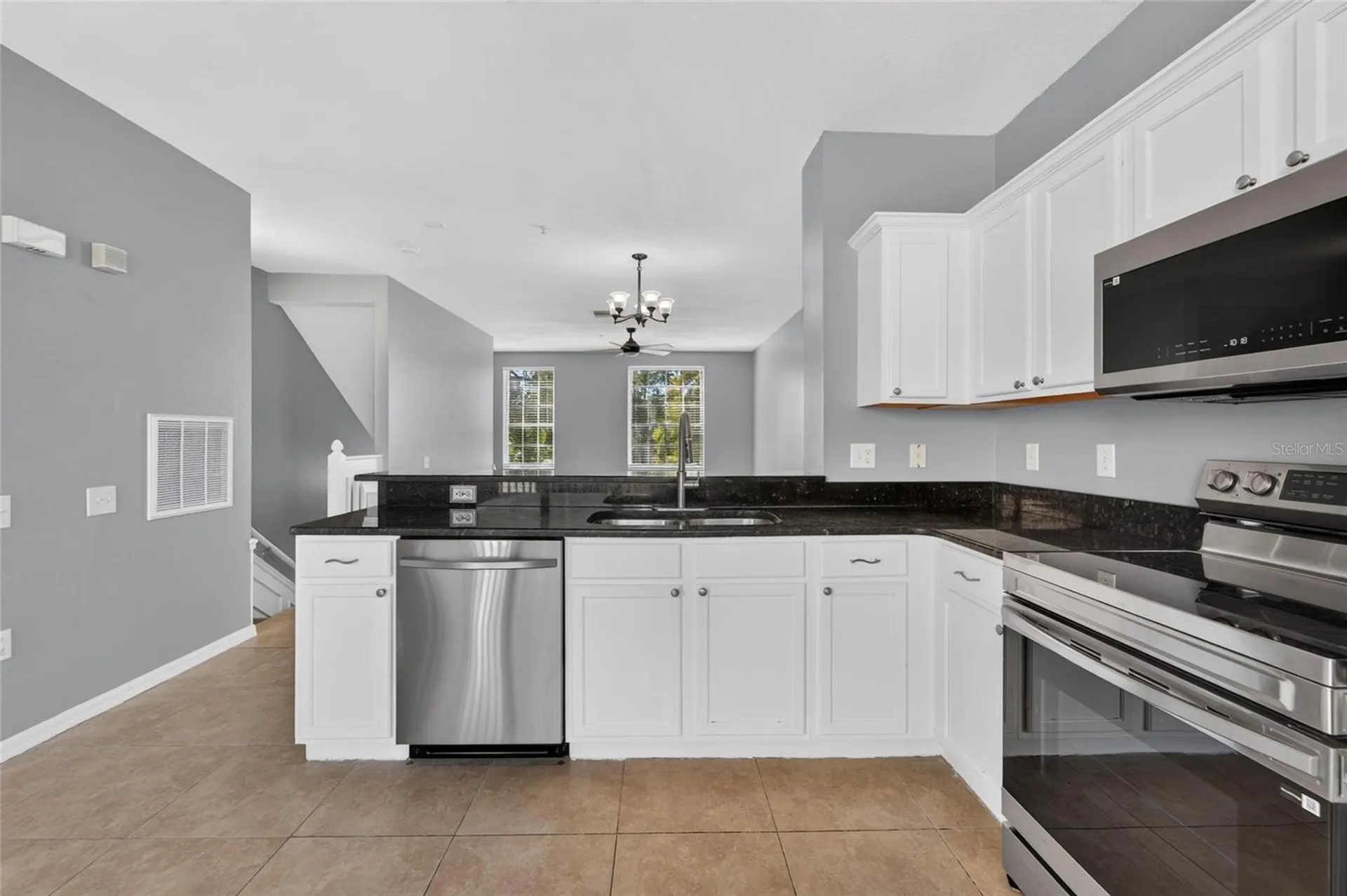 3186 Bayshore Oaks Drive Tampa FL 33611