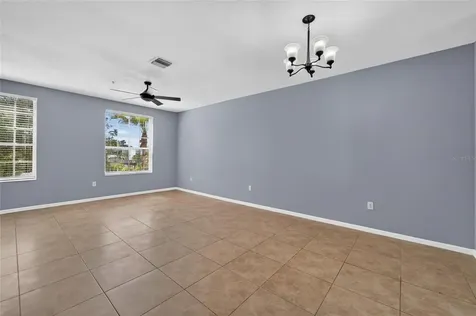 3186 Bayshore Oaks Drive Tampa FL 33611