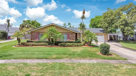 627 Macarthur Drive Orlando FL 32839