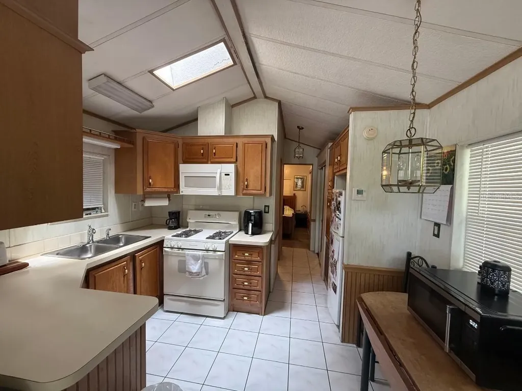 3000 Clarcona Road Apopka FL 32703