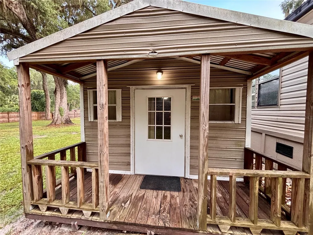 16550 NE 42nd Court Citra FL 32113