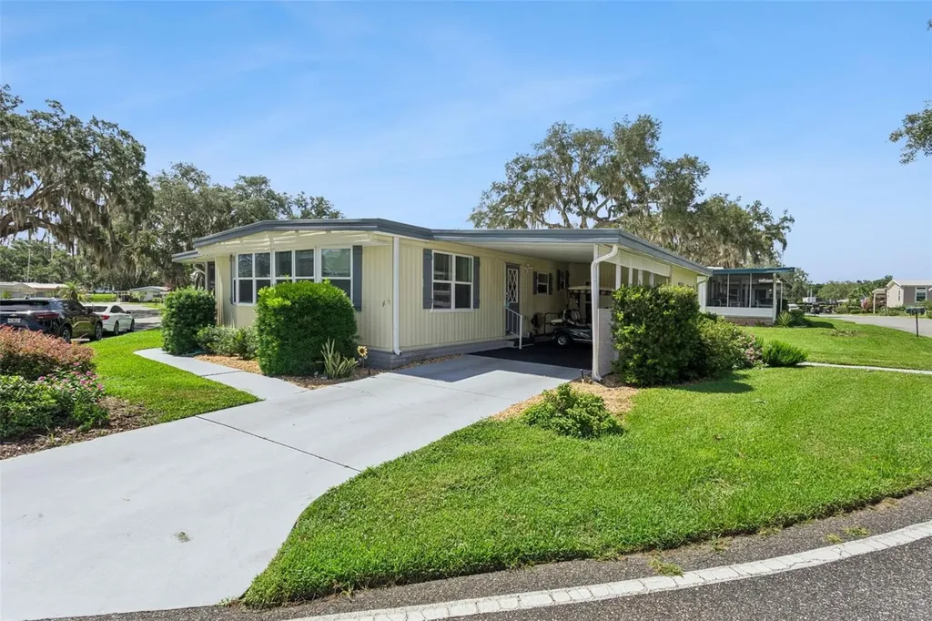 111 Ixora Way Leesburg FL 34748