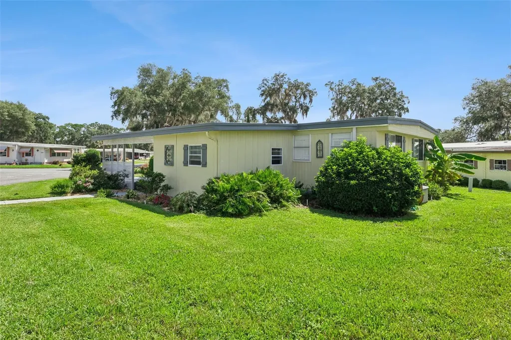 111 Ixora Way Leesburg FL 34748