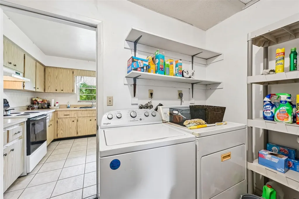 107 67th Street NE Bradenton FL 34208