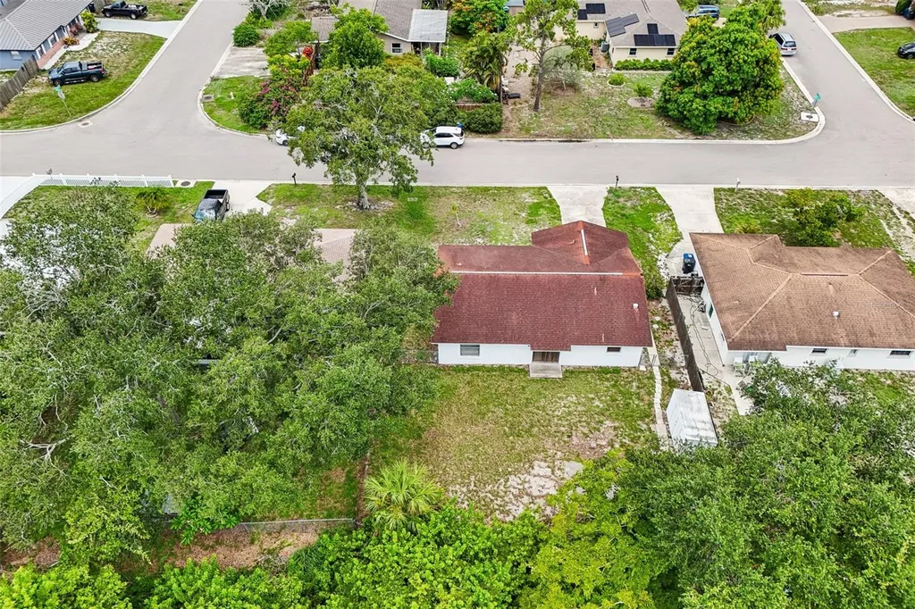 107 67th Street NE Bradenton FL 34208
