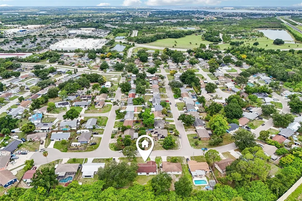 107 67th Street NE Bradenton FL 34208