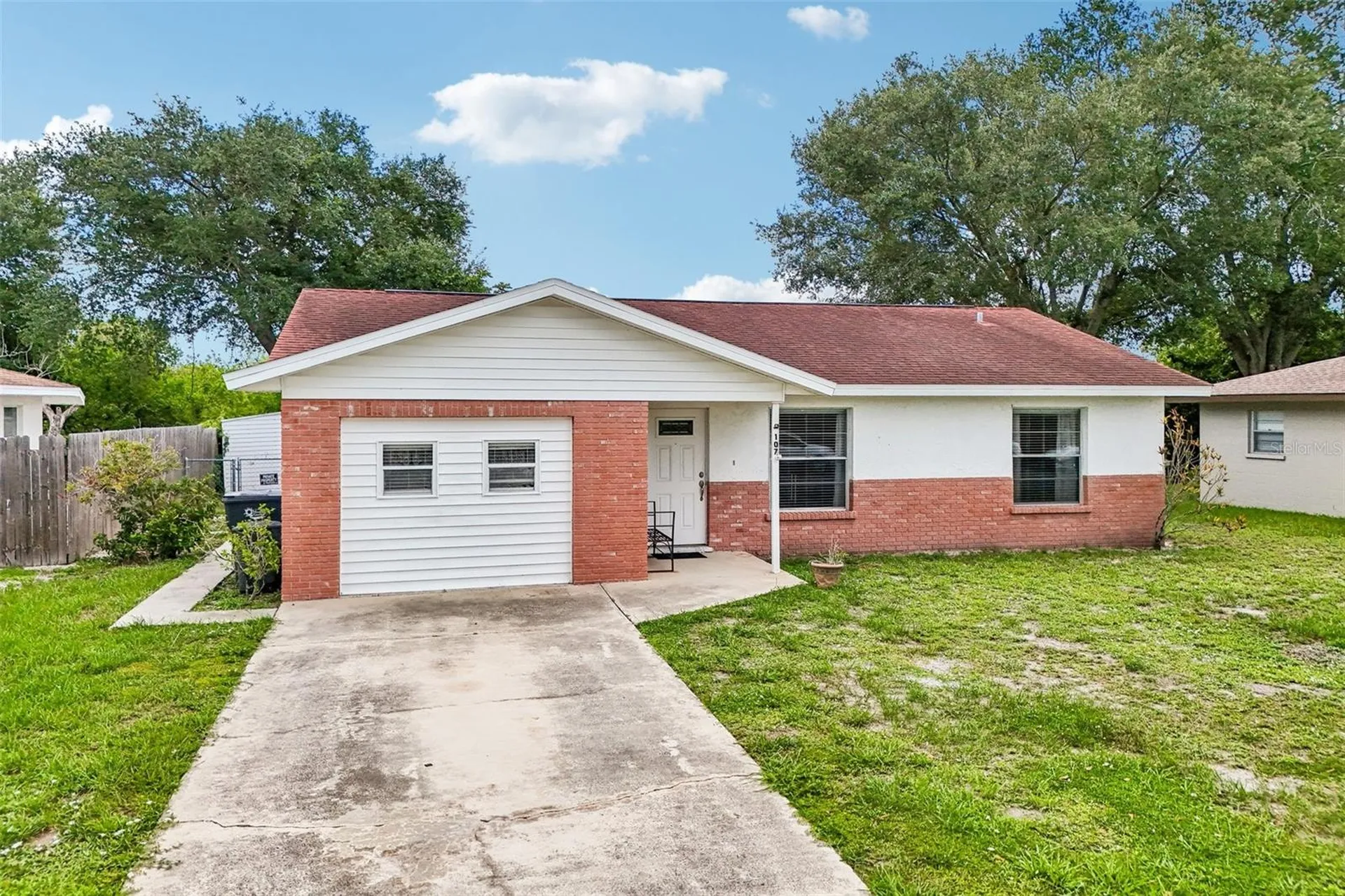 107 67th Street NE Bradenton FL 34208