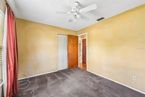 107 67th Street NE Bradenton FL 34208