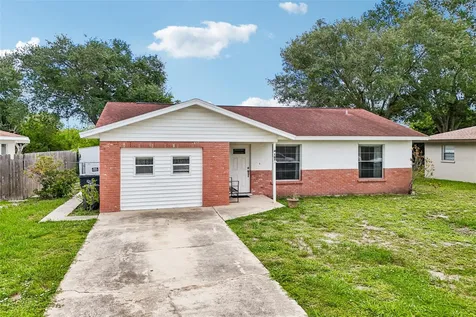 107 67th Street NE Bradenton FL 34208
