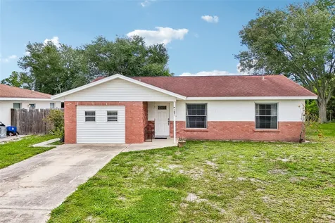 107 67th Street NE Bradenton FL 34208