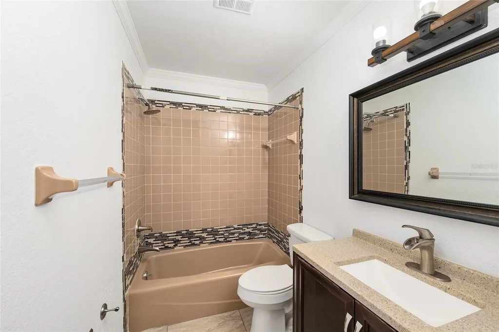 2213 NE 45th Avenue Ocala FL 34470
