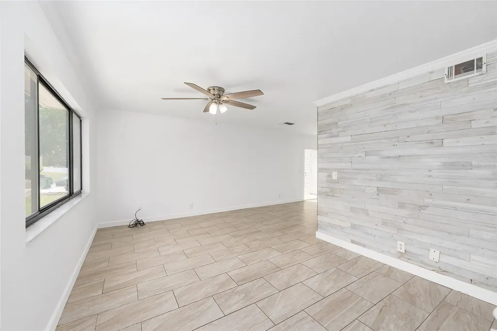 2213 NE 45th Avenue Ocala FL 34470