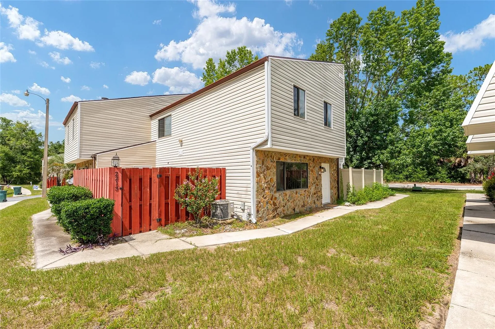 2213 NE 45th Avenue Ocala FL 34470