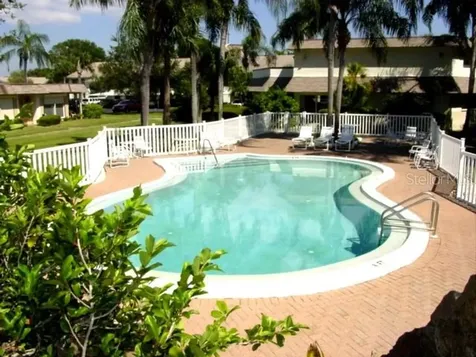 1601 N 43rd St N Street N St Petersburg FL 33713