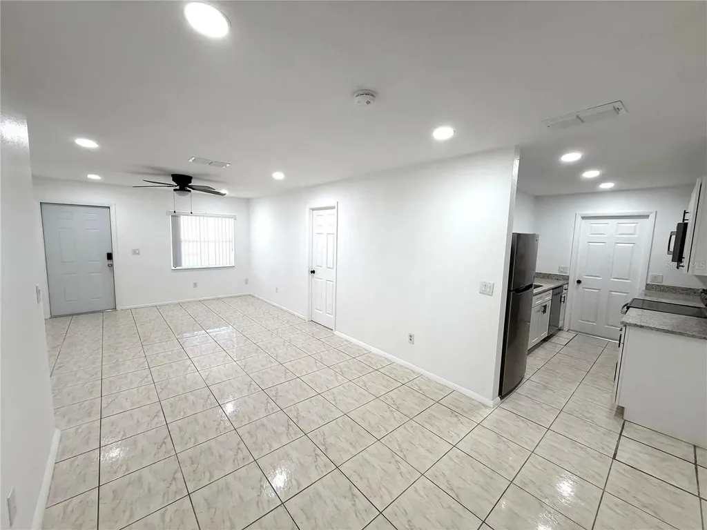 432 N John Street Orlando FL 32835