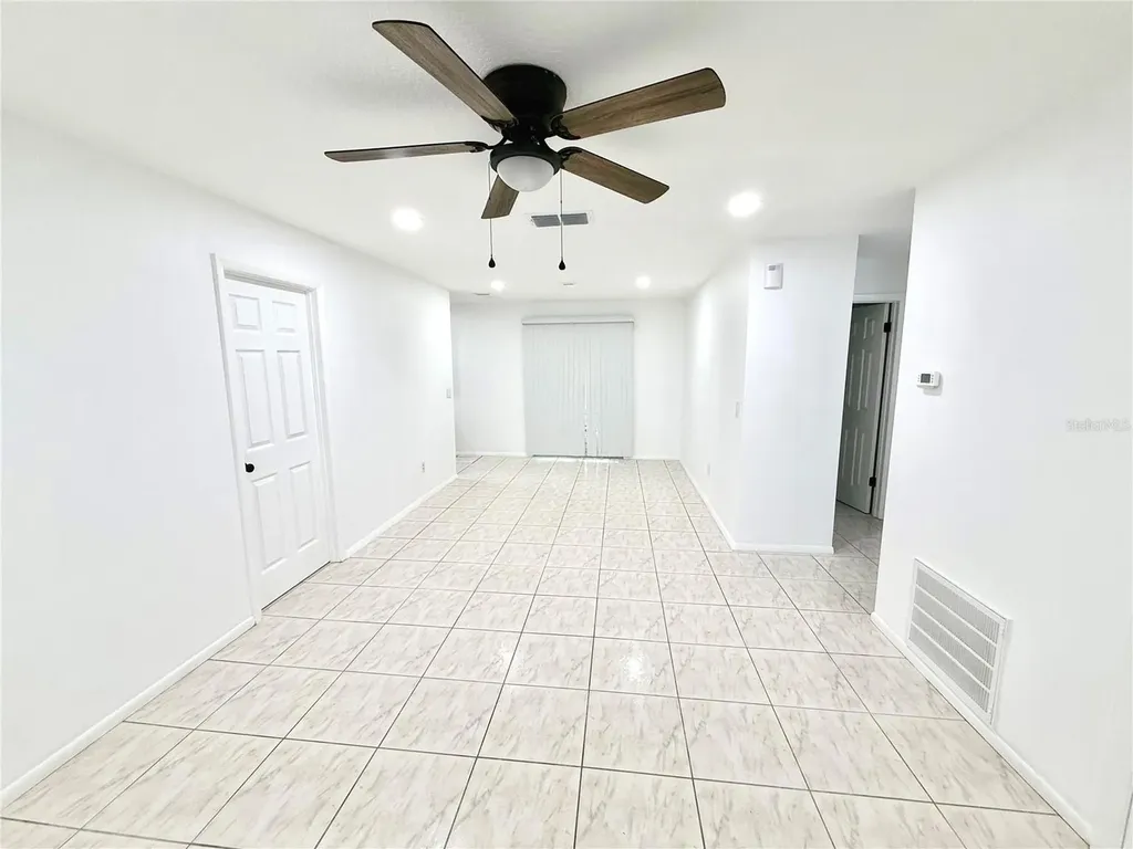 432 N John Street Orlando FL 32835
