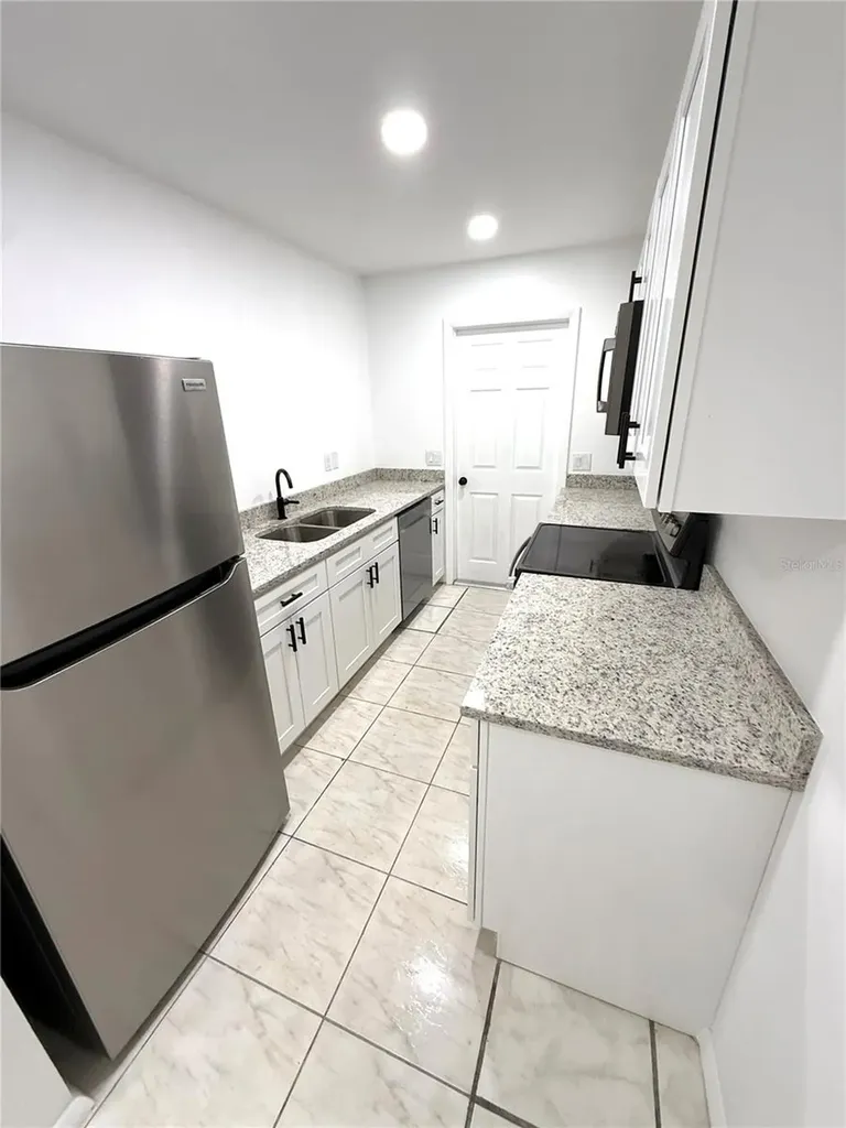 432 N John Street Orlando FL 32835