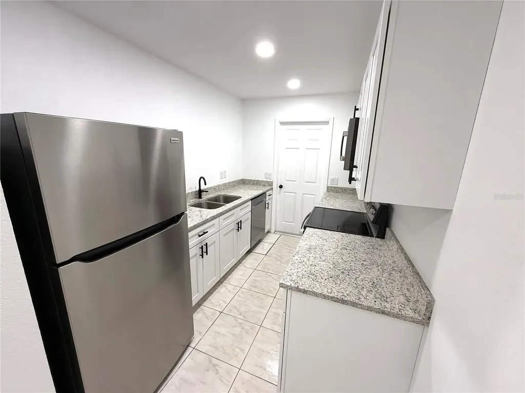432 N John Street Orlando FL 32835