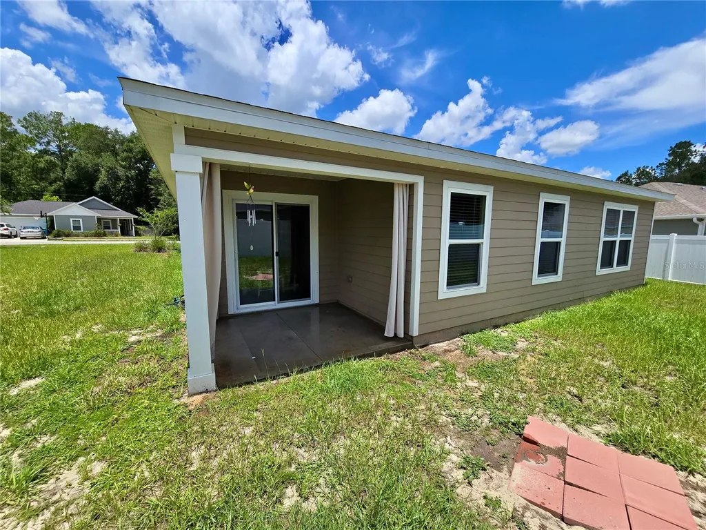 20133 NW 249th Street High Springs FL 32643