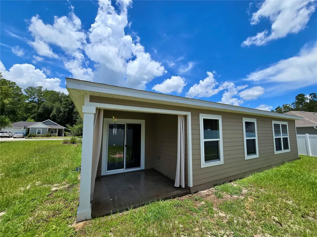 20133 NW 249th Street High Springs FL 32643