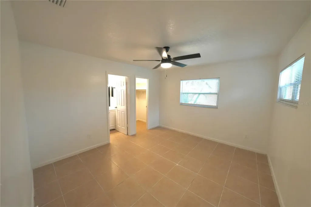 2619 Hendy Court Orlando FL 32817