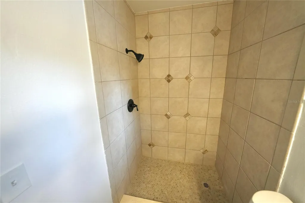 2619 Hendy Court Orlando FL 32817