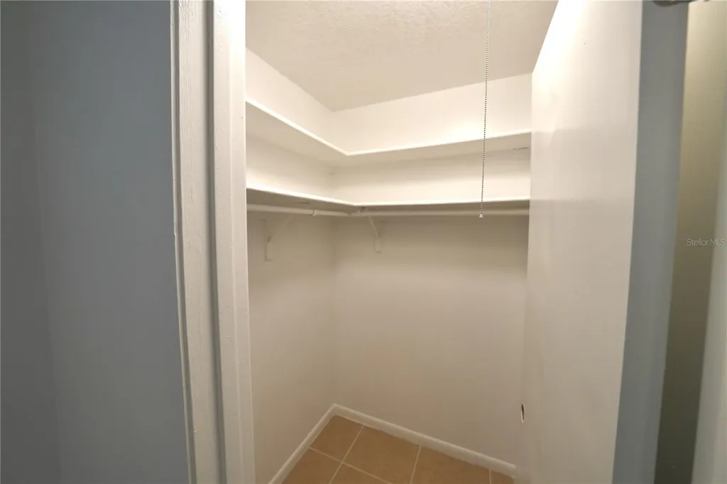 2619 Hendy Court Orlando FL 32817