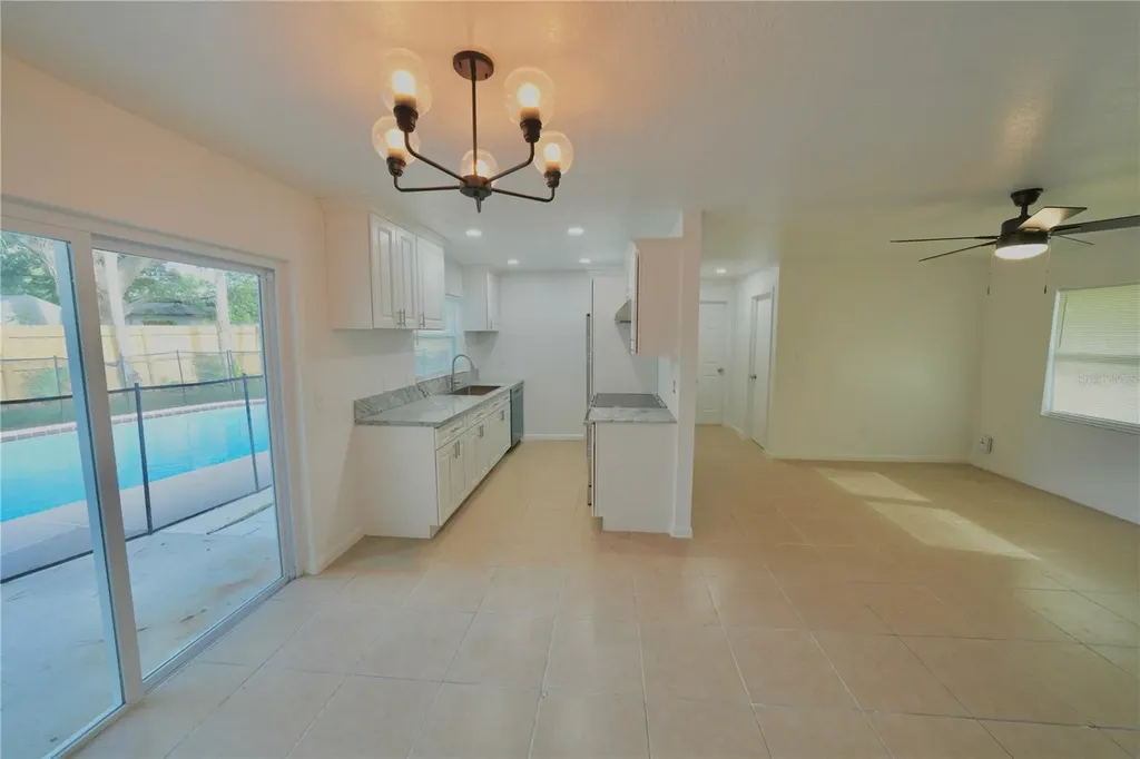 2619 Hendy Court Orlando FL 32817