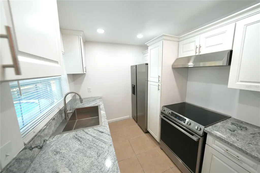 2619 Hendy Court Orlando FL 32817