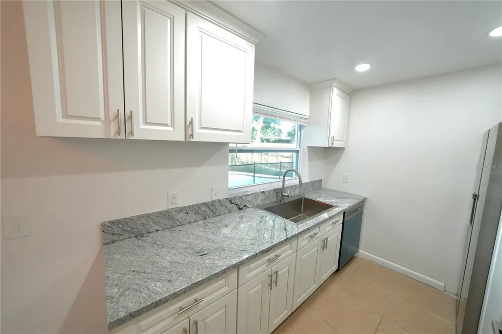 2619 Hendy Court Orlando FL 32817