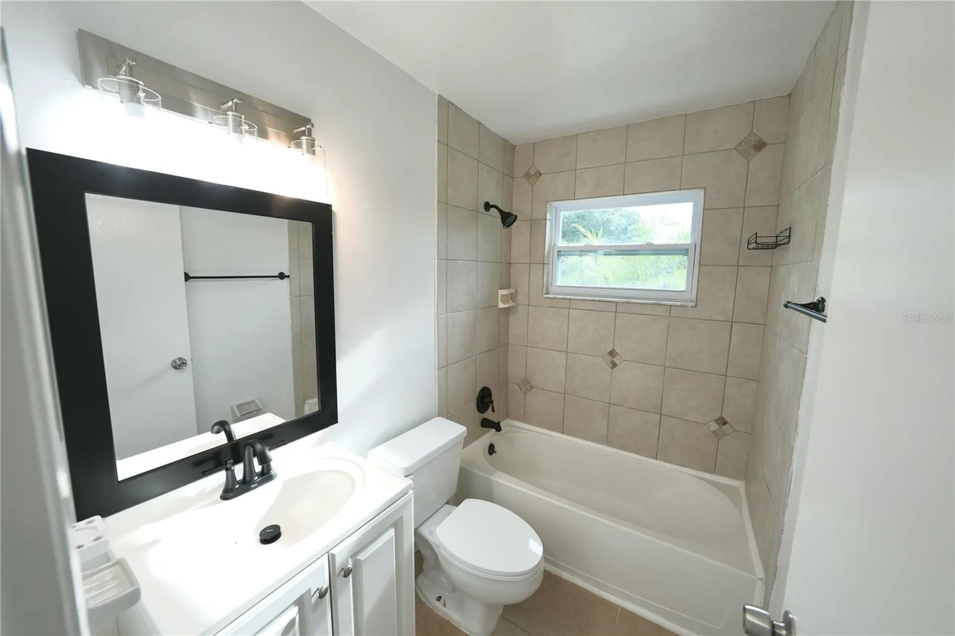2619 Hendy Court Orlando FL 32817