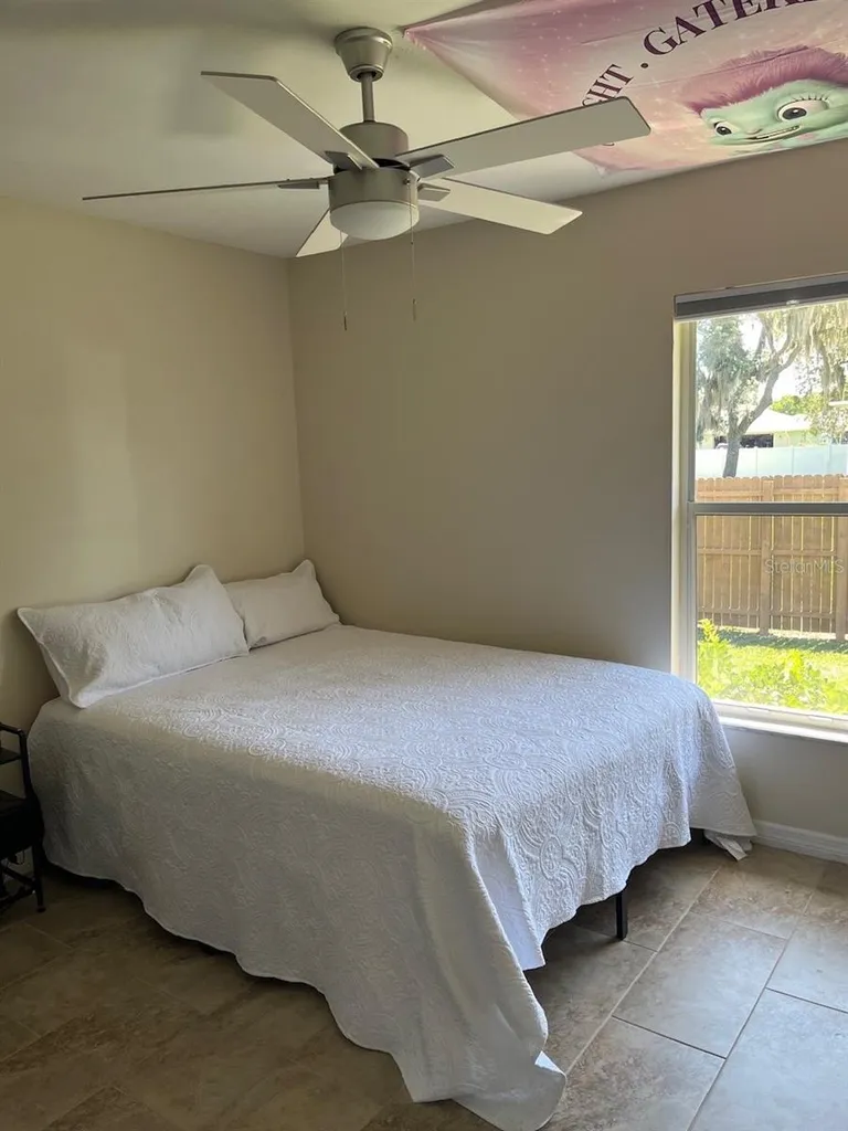 1209 Lake Loop Winter Haven FL 33880
