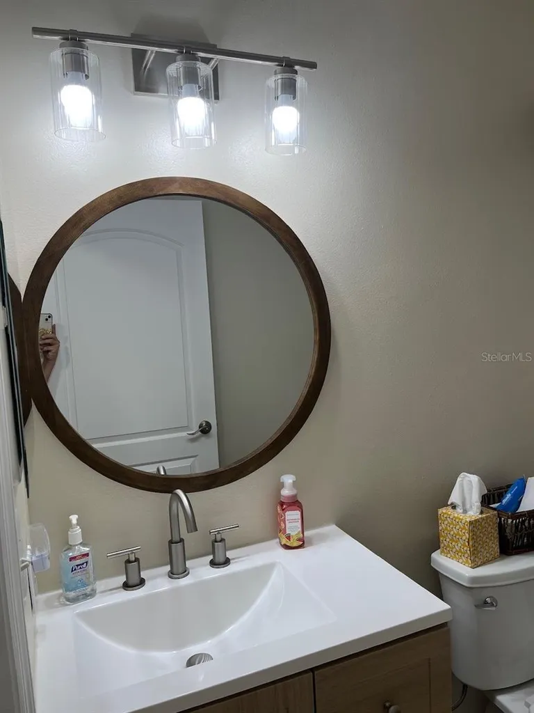 1209 Lake Loop Winter Haven FL 33880