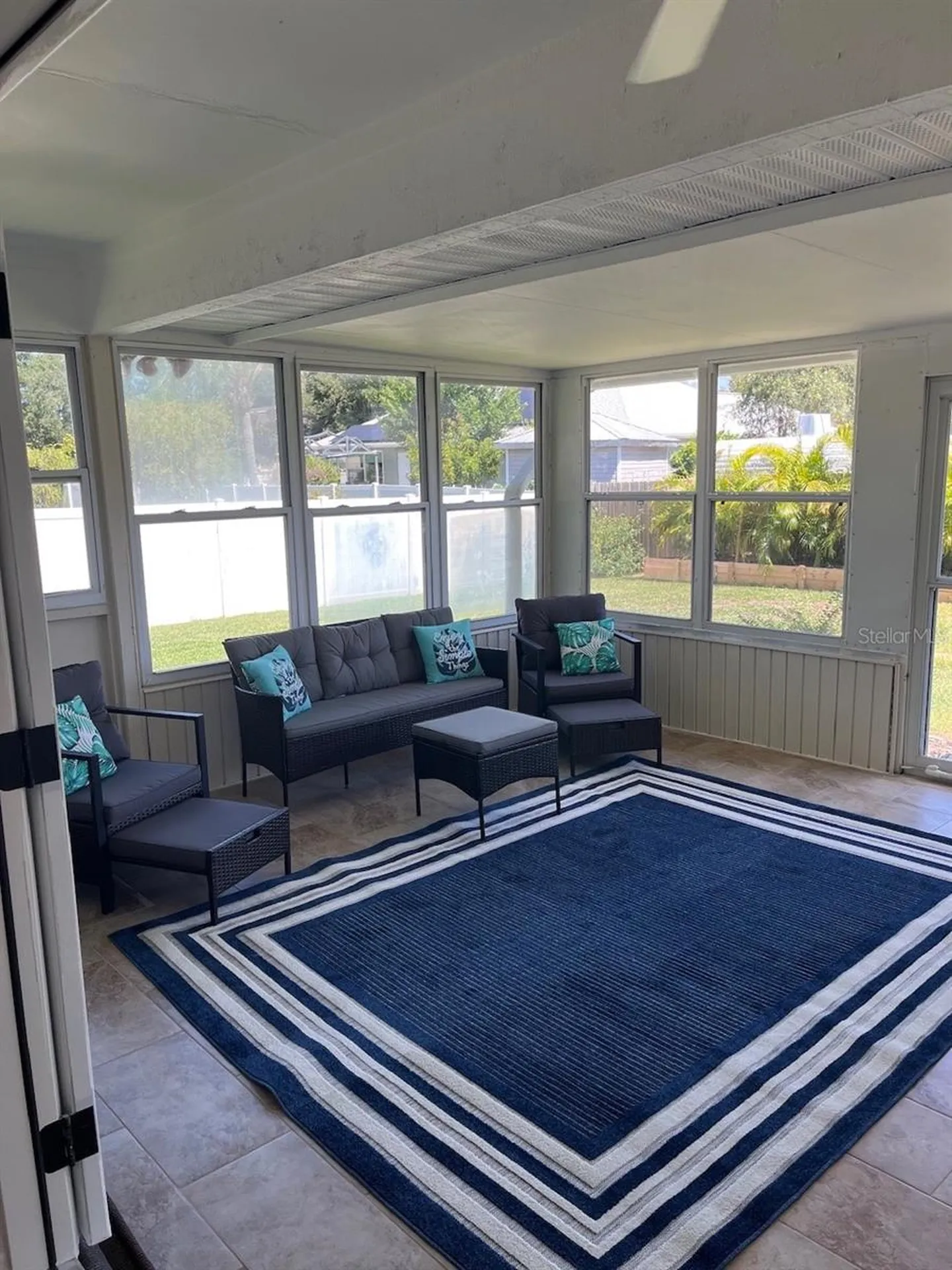1209 Lake Loop Winter Haven FL 33880