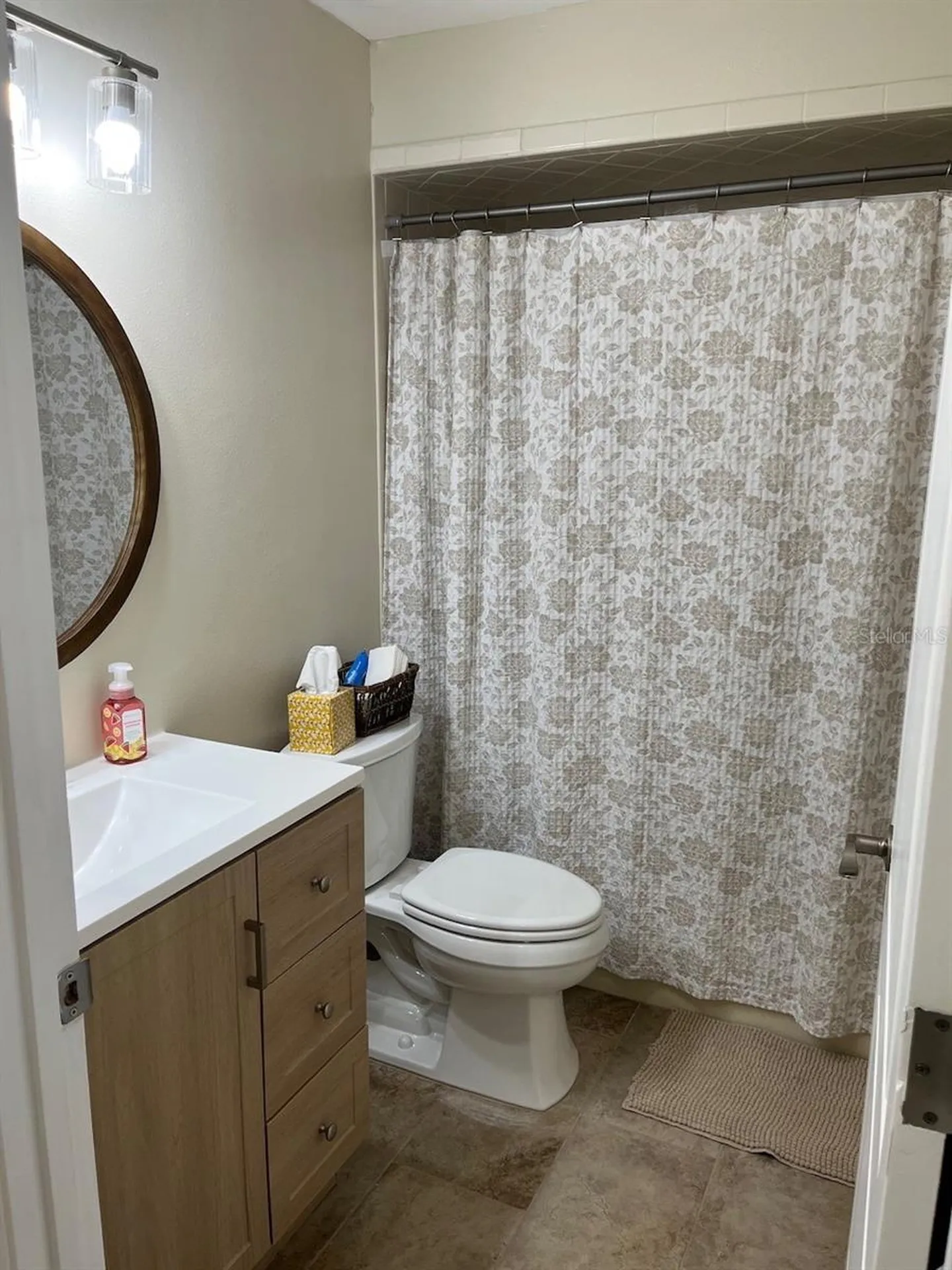 1209 Lake Loop Winter Haven FL 33880