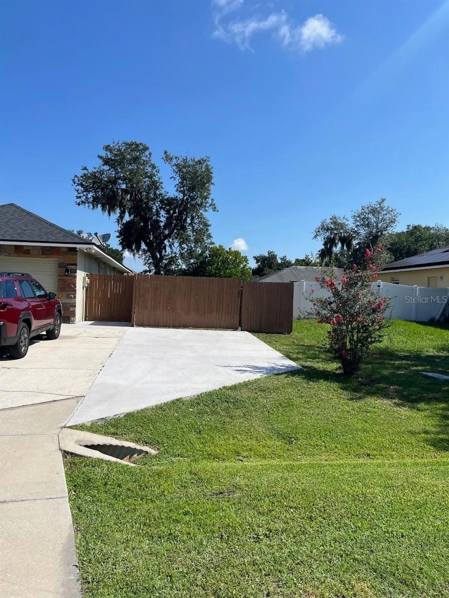 1209 Lake Loop Winter Haven FL 33880
