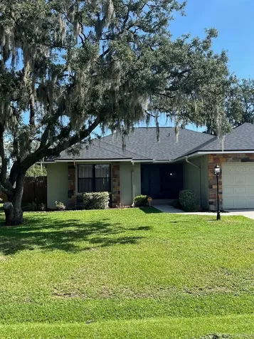 1209 Lake Loop Winter Haven FL 33880