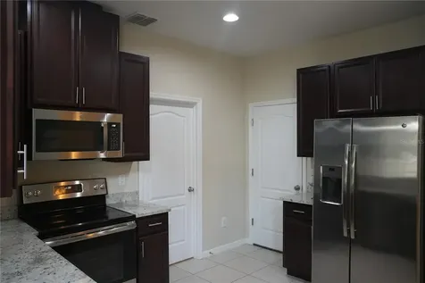 2212 Lennox Dale Lane Brandon FL 33510