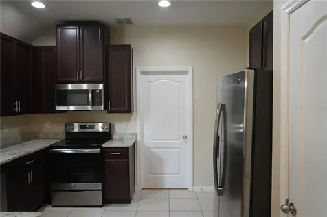 2212 Lennox Dale Lane Brandon FL 33510