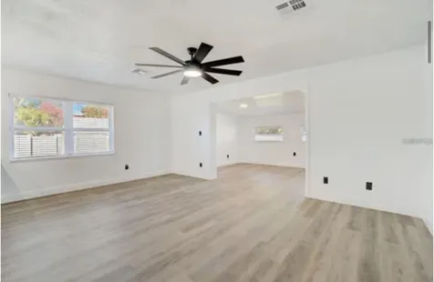 5205 Chenault Avenue Orlando FL 32839