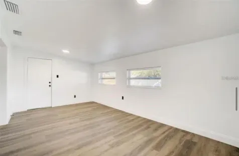 5205 Chenault Avenue Orlando FL 32839